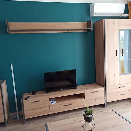 Apartment Aron