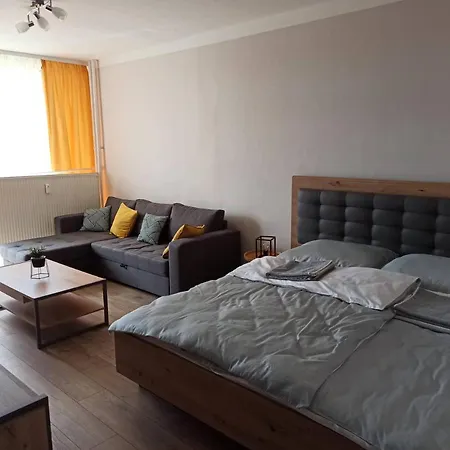 Aron Apartment *